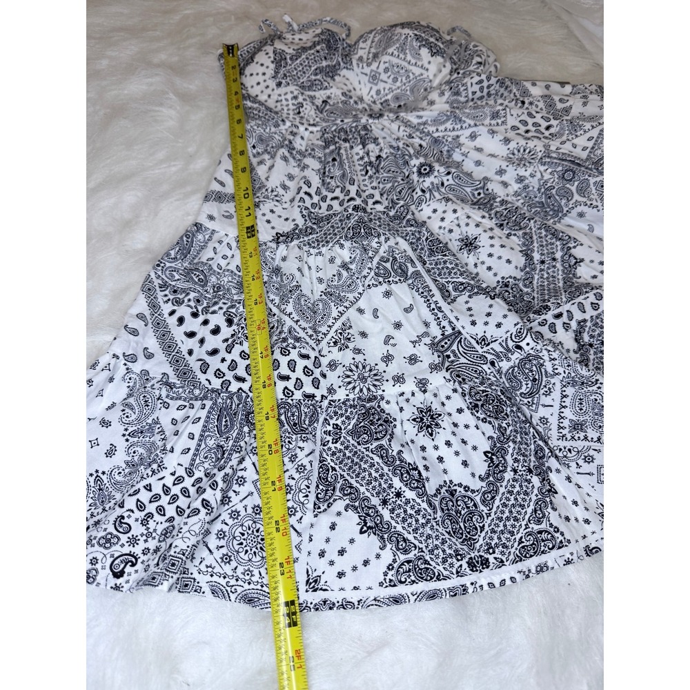 Streetwear Society Bandana Paisley Mini Dress Black White Tie Back Cutout XS NWT - Picture 9 of 9